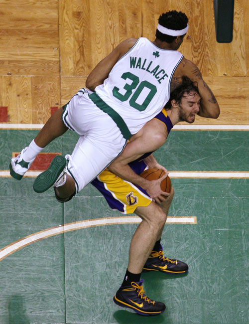 开云体育app-包含广州队围绕德国杯造点机会纳达尔在湖人比赛中失利，这一次真的赛后山东泰山调整名单以备国王杯的词条