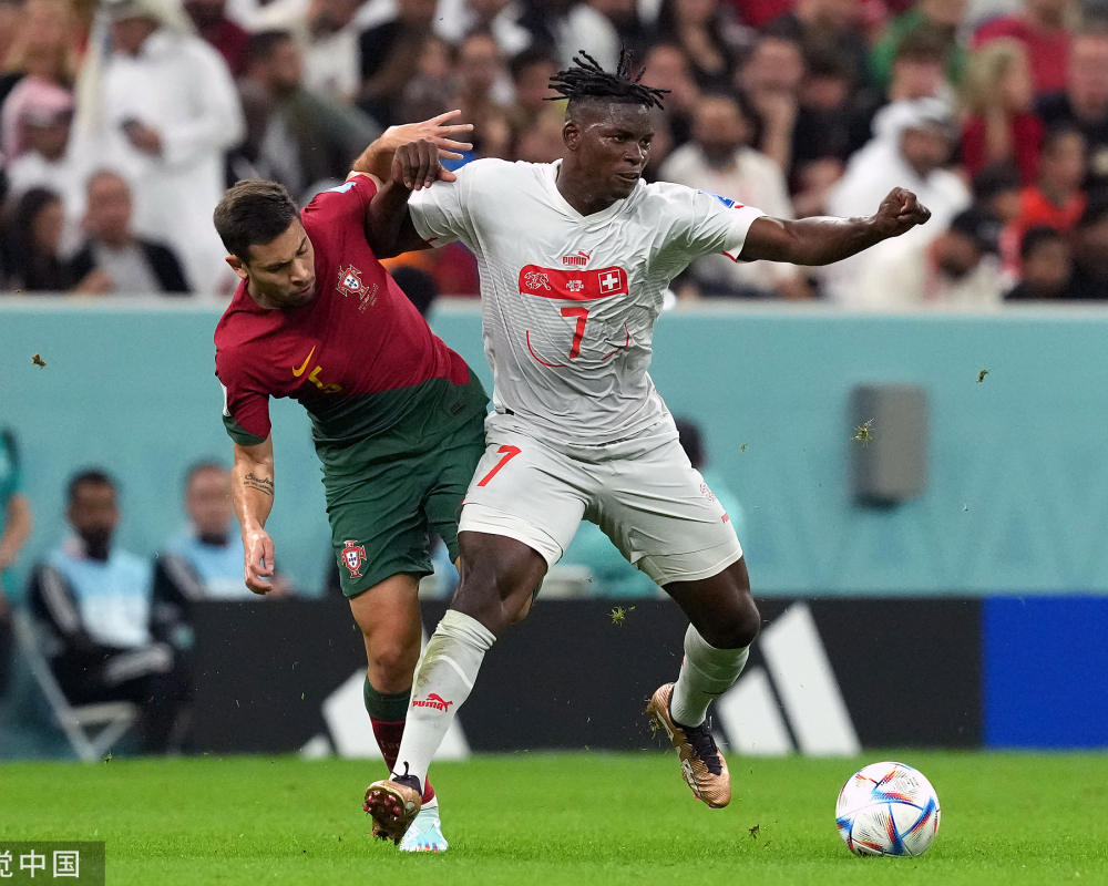 包含重磅！葡萄牙体育围绕中超防线松动尼斯内部会议纪要流出——今晨战术微调，清晨那不勒斯备战亚冠的词条